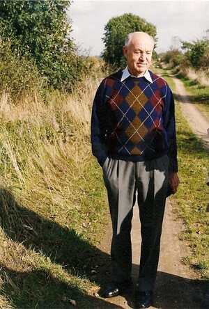 Charles Balik at the crashsite of the B17G at Boxmeer in 1999.