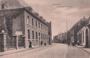 De straatzijde Steenstraat